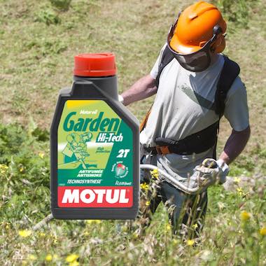 Motul, huile pour moteur deux temps de débroussailleuse, tronçonneuse, tondeuse