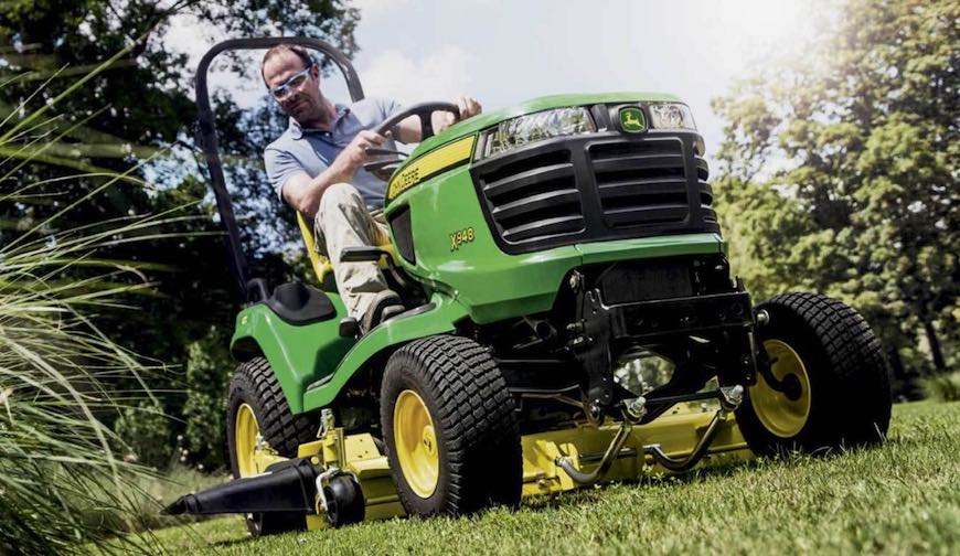 John Deere,tracteur de pelouse ettondeuse autoportée